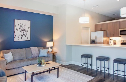 Brady Arts District Apartment | Landing | Chic 1BD, Clubhouse, Rooftop Lounge