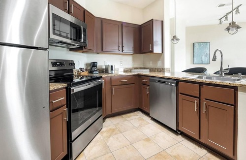 Chillum Apartment | Landing | Chic 1BD, Pool, Clubhouse