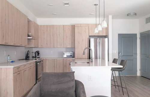 Crestline Heights Apartment | Landing | Chic 1BD, Gym, Clubhouse