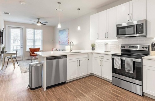 Wetmore Apartment | Landing | Chic 1BD, Yoga Studio, Clubhouse