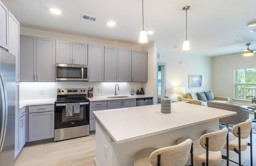 Santa Rosa Beach Apartment | Landing | Chic 2BD, Gym, Pool