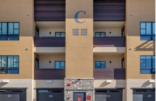 Goodyear Apartment | Landing | Chic 2BD, Clubhouse