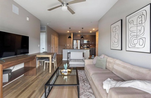 Warehouse District Apartment | Landing | Chic 2BD, Clubhouse, Rooftop Lounge