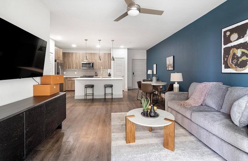 Camelback East Apartment | Landing | Chic 2BD, Gym, Clubhouse