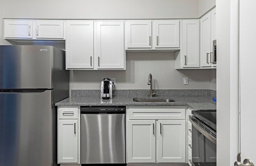 Homewood Apartment | Landing | Incredible 2BD, Clubhouse, Gym