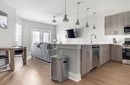 Fort Myers Apartment | Landing | Incredible 1BD, Gym, Pool