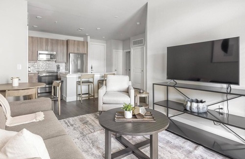 Katy Apartment | Landing | Incredible 1BD, Courtyard, Pool