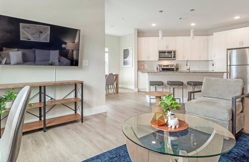 Southeast Orlando Apartment | Landing | Incredible 2BD, Pool, Gym