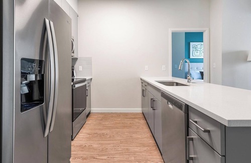 Homestead Apartment | Landing | Incredible 2BD, Gym