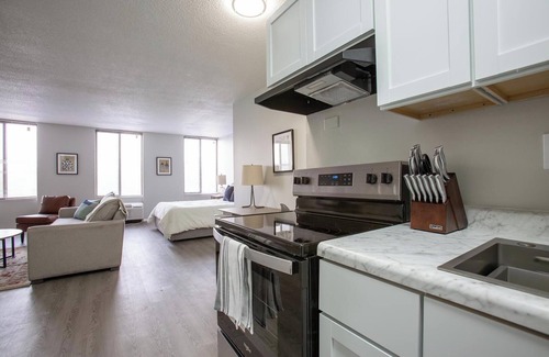 Fort Wayne Apartment | Landing | Incredible Studio, Gym, Game Room