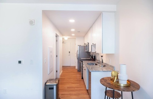 Greektown Historic District Apartment | Landing | Incredible Studio, Clubhouse, Gym