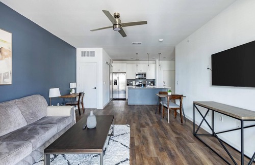 Austin Apartment | Landing | Modern 1BD, Clubhouse, Pool