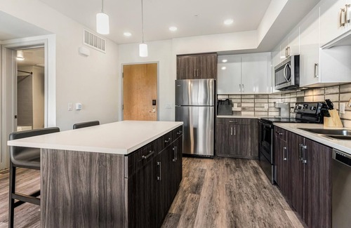 Wimauma Apartment | Landing | Modern 1BD, Gym, Clubhouse
