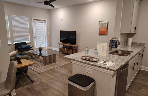 Newberry Apartment | Landing | Modern 1BD, Pool, Gym