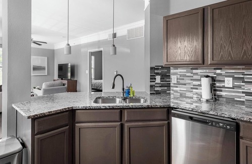 Fossil Creek Apartment | Landing | Modern 1BD, Clubhouse, Pool