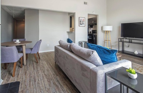 Cordova Apartment | Landing | Modern 2BD, Clubhouse, Pool