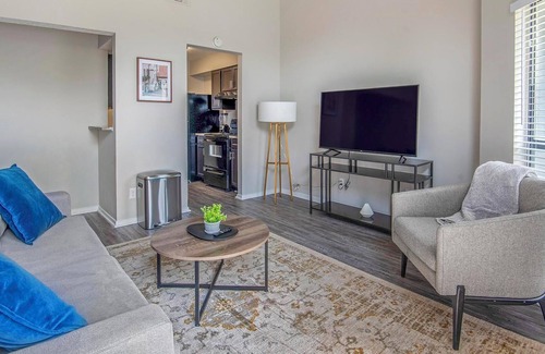 Cordova Apartment | Landing | Modern 2BD, Clubhouse, Pool