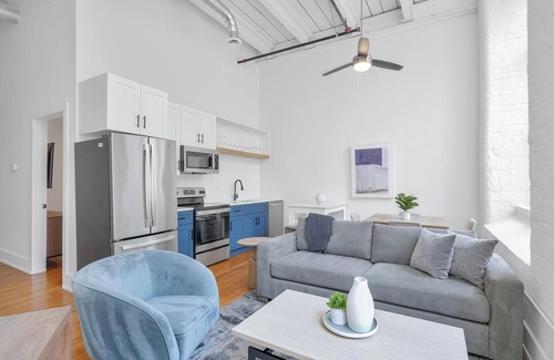 Greenville Apartment | Landing | Modern 2BD, Gym, Yoga Studio