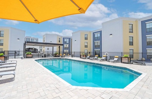 Mid City North Apartment | Landing | Modern 2BD, Gym, Pool