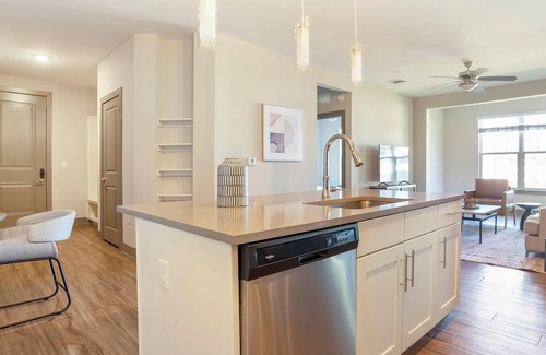 Florida Central Atlantic Coast Apartment | Landing | Modern 2BD, Gym, Pool