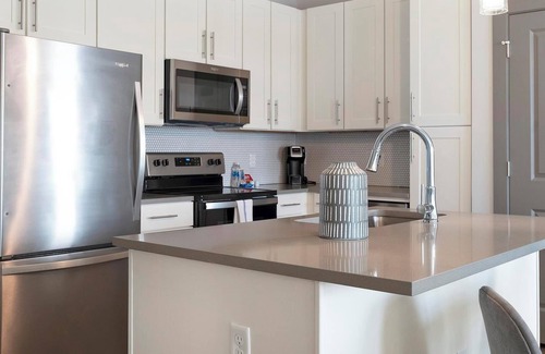 Florida Central Atlantic Coast Apartment | Landing | Modern 2BD, Gym, Pool