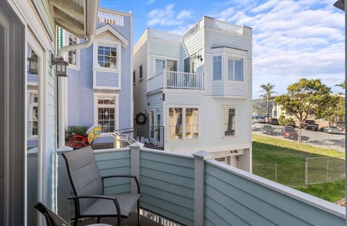 Avila Beach Apartment | Landing Passage! Just steps from the pier and boardwalk.