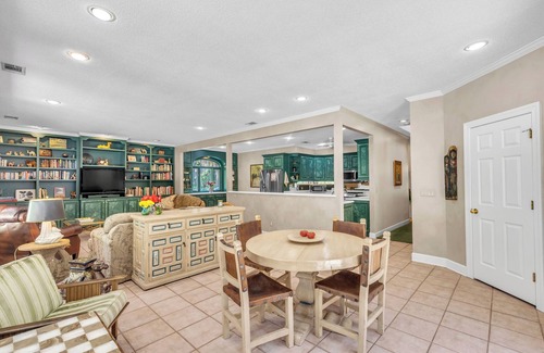 The Landings House | Landing's Three Bedroom Pool Home with Golf Cart