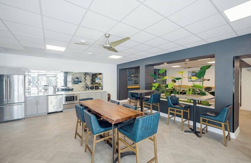St. Petersburg Apartment | Landing | Spectacular Studio, Pool, Courtyard
