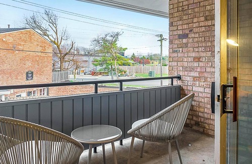 Indianapolis Apartment | Landing | Spectacular 1BD, Pool, Gym