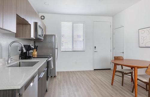 Goodyear Apartment | Landing | Spectacular 1BD, Yoga Studio, Clubhouse
