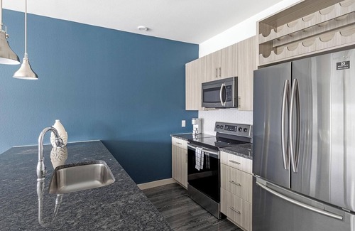 McKinney Apartment | Landing | Spectacular 1BD, Gym, Pool