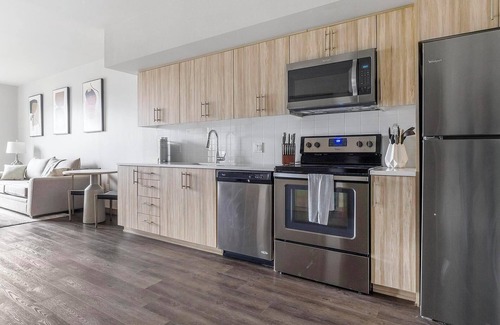 Northwest Portland Apartment | Landing | Spectacular 1BD, Gym, Clubhouse