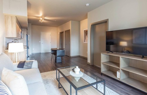 Northwest Portland Apartment | Landing | Spectacular 1BD, Rooftop Lounge, Gym