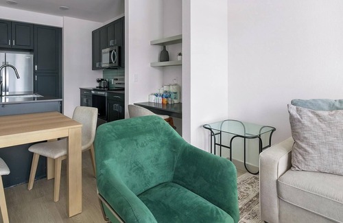 Northside Apartment | Landing | Spectacular 1BD, Pool, Clubhouse