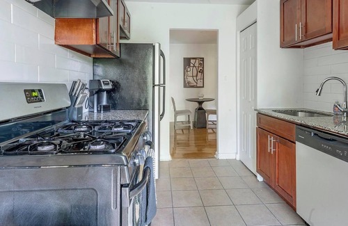 Greenbelt Apartment | Landing | Spectacular 2BD, Pool, Gym