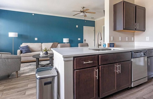 Summerville Apartment | Landing | Spectacular 1BD, Yoga Studio, Gym