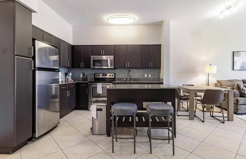 Miramar Apartment | Landing | Stunning 1BD, Gym, Clubhouse