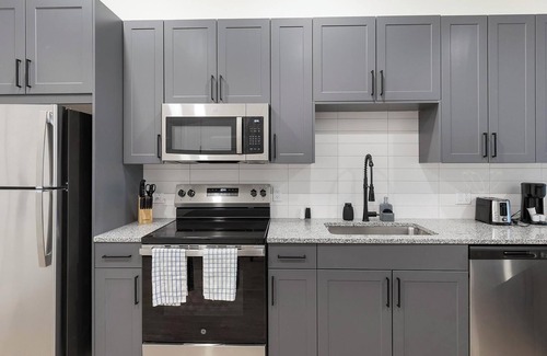 Denton Apartment | Landing | Stunning 1BD in Denton