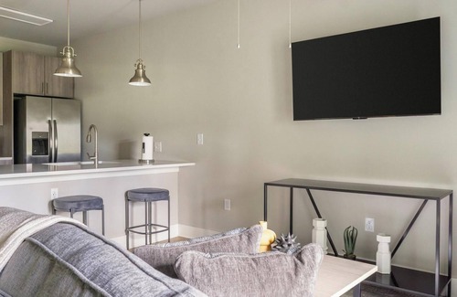 Fort Myers Apartment | Landing | Stunning 1BD, Pool, Clubhouse