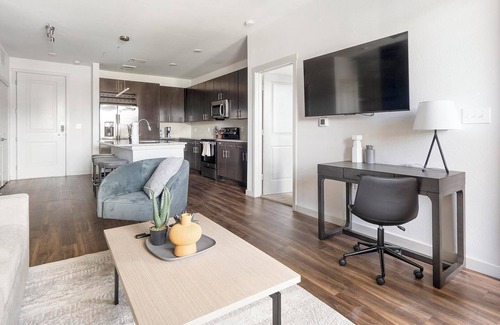 Wetmore Apartment | Landing | Stunning 2BD, Pool, Clubhouse