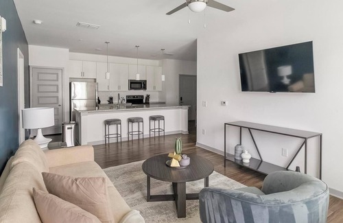 Sand Ridge Apartment | Landing | Stunning 2BD, Clubhouse, Pool