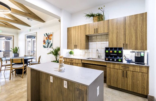 Pflugerville Apartment | Landing | Stylish 1BD, Clubhouse, Gym