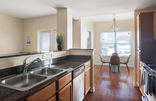 Sweetbriar Apartment | Landing | Stylish 1BD, Pool, Clubhouse