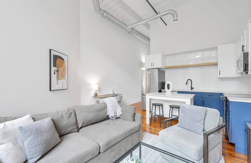 Greenville Apartment | Landing | Stylish 1BD, Gym, Yoga Studio
