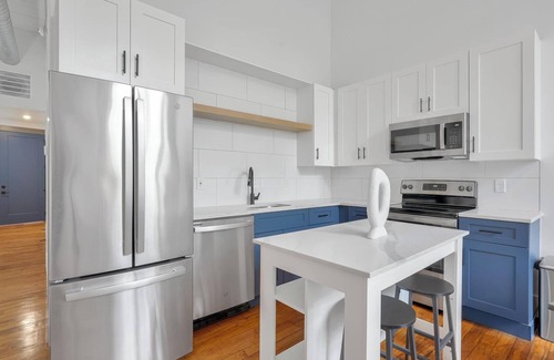 Greenville Apartment | Landing | Stylish 1BD, Gym, Yoga Studio