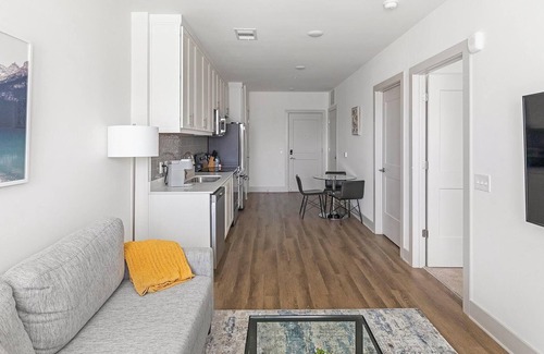 Huntsville Apartment | Landing | Stylish 1BD, Gym, Clubhouse