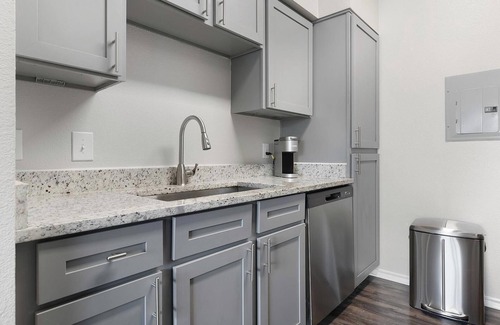 Pipers Meadow Apartment | Landing | Stylish 1BD, Gym, Clubhouse