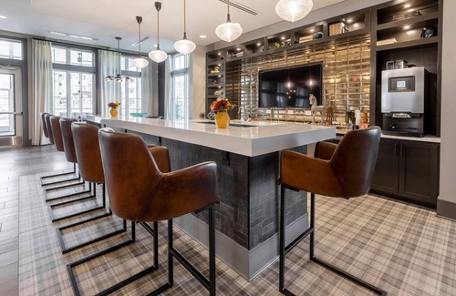 Murfreesboro Apartment | Landing | Stylish 2BD, Yoga Studio, Gym