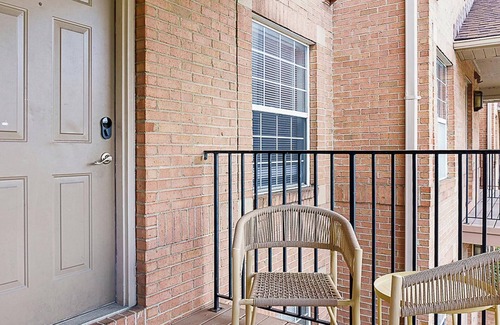 Downtown Dayton Apartment | Landing | Stylish 2BD, Clubhouse, Gym