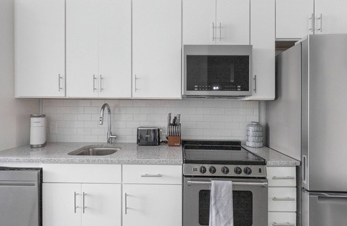 Five Points South Apartment | Landing | Stylish Studio, Pool, Rooftop Lounge